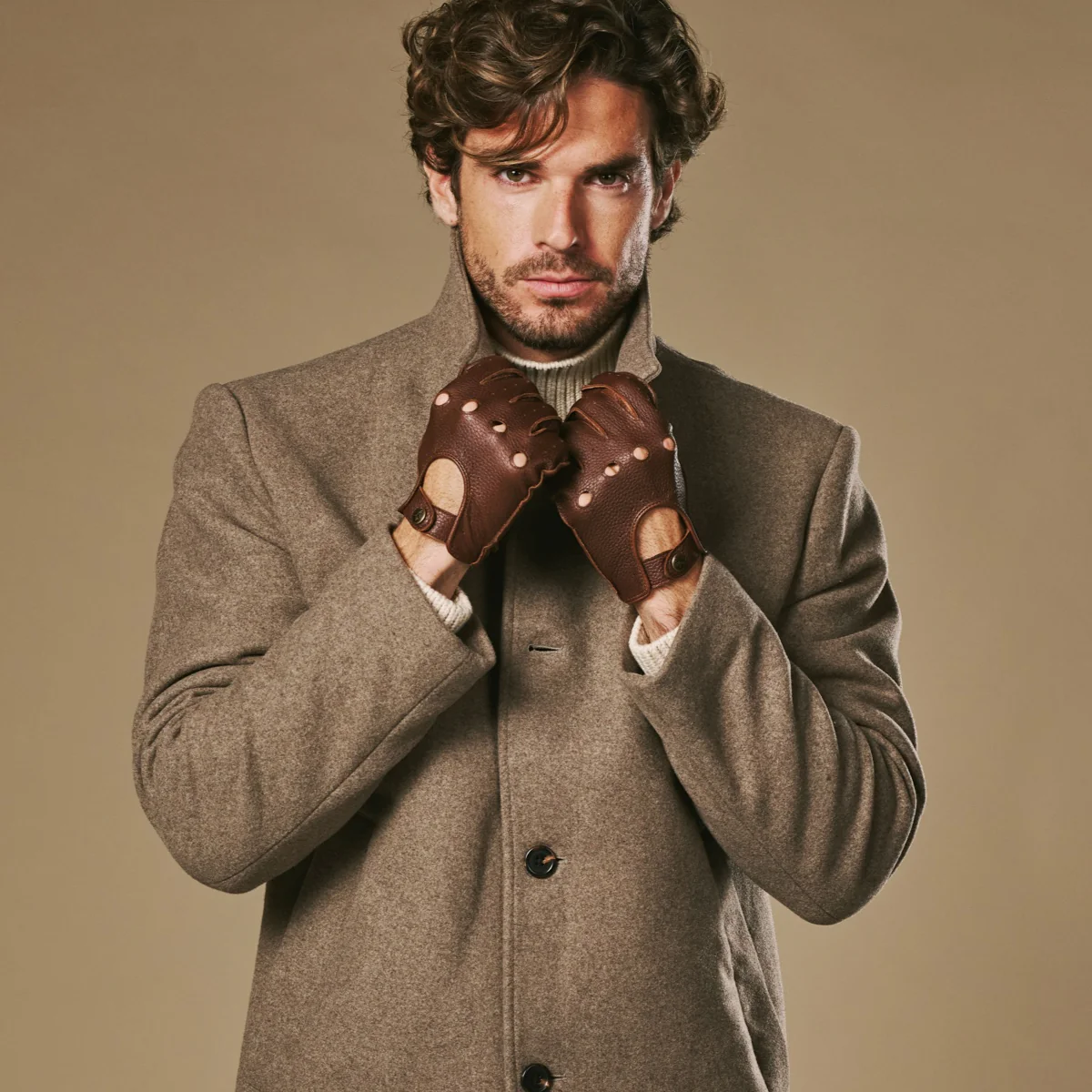Austin (brown) – Luxurious men's driving gloves made of American deerskin leather - Image 7