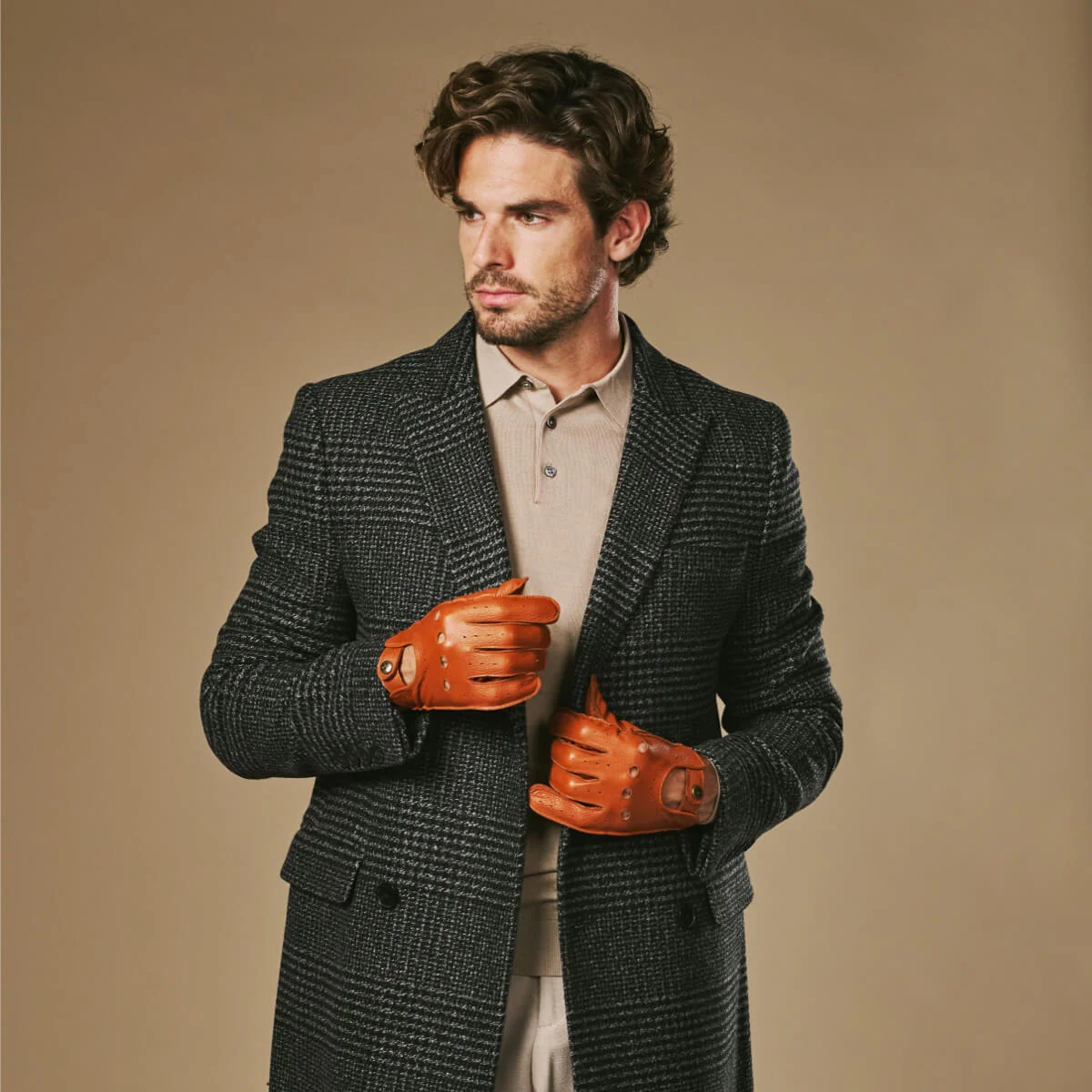 Austin (cognac) – Luxurious men's driving gloves made of American deerskin leather - Image 8