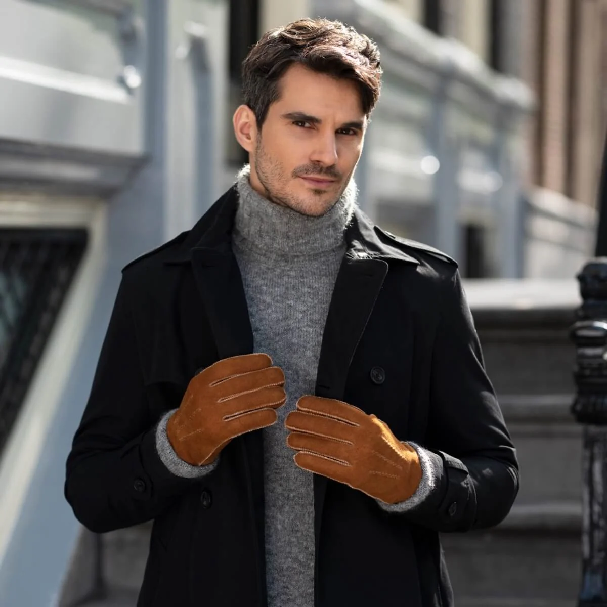 Clooney (camel) - Suede leather gloves with luxurious sheep fur lining - Image 9