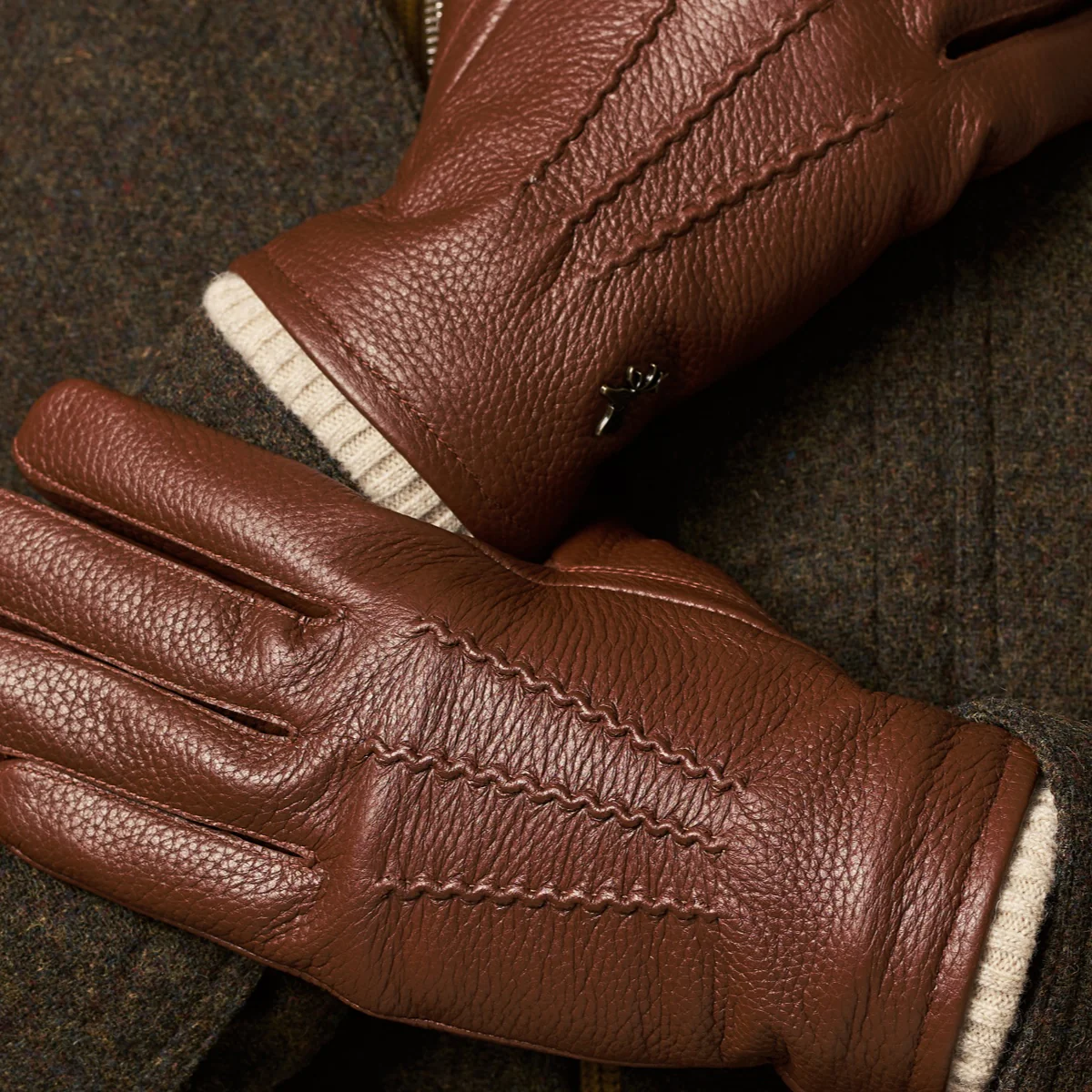 Columbus (brown) – Luxurious deerskin (American deerskin) leather gloves with warm wool lining - Image 11