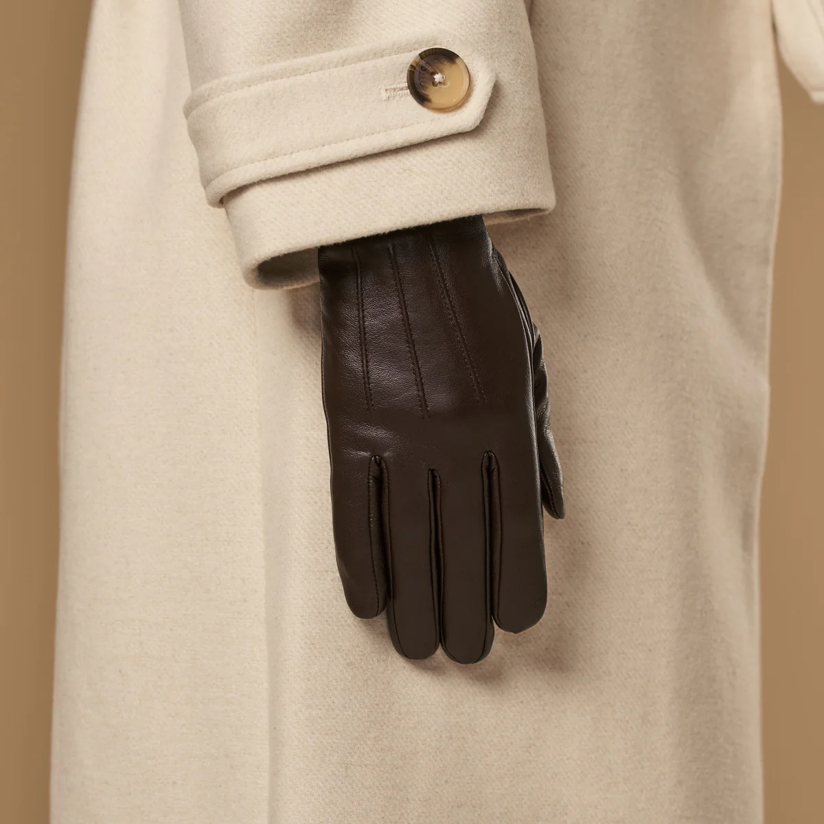 Lily (dark brown) - Sheepskin leather gloves with warm fleece lining & touchscreen feature - Image 9