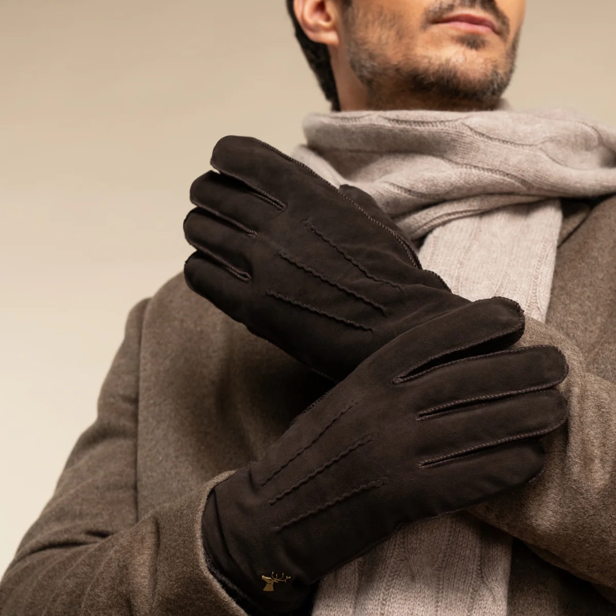 Matthew (brown) - Suede goatskin leather gloves with luxurious sheep fur lining - Image 7