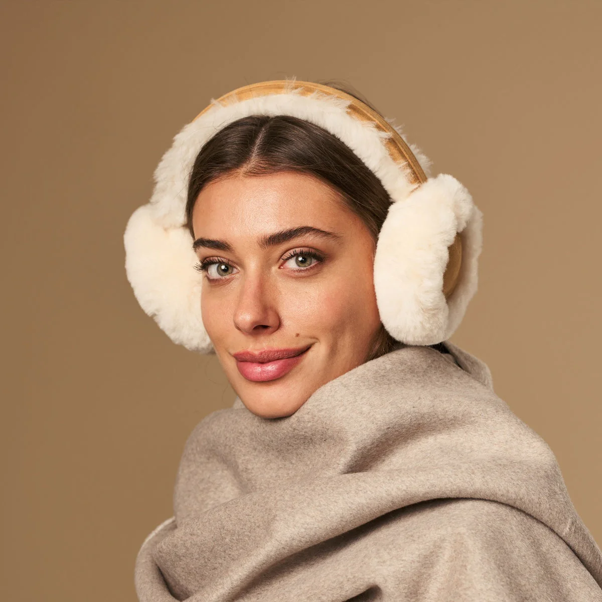 Nathaly (camel) – Warm and stylish earmuffs from natural sheepskin and suede - Image 5