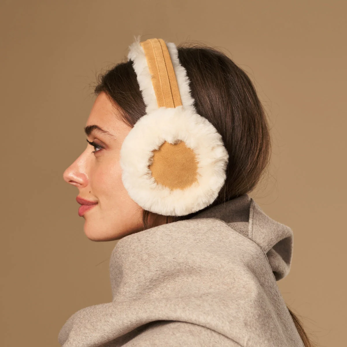 Nathaly (camel) – Warm and stylish earmuffs from natural sheepskin and suede - Image 6