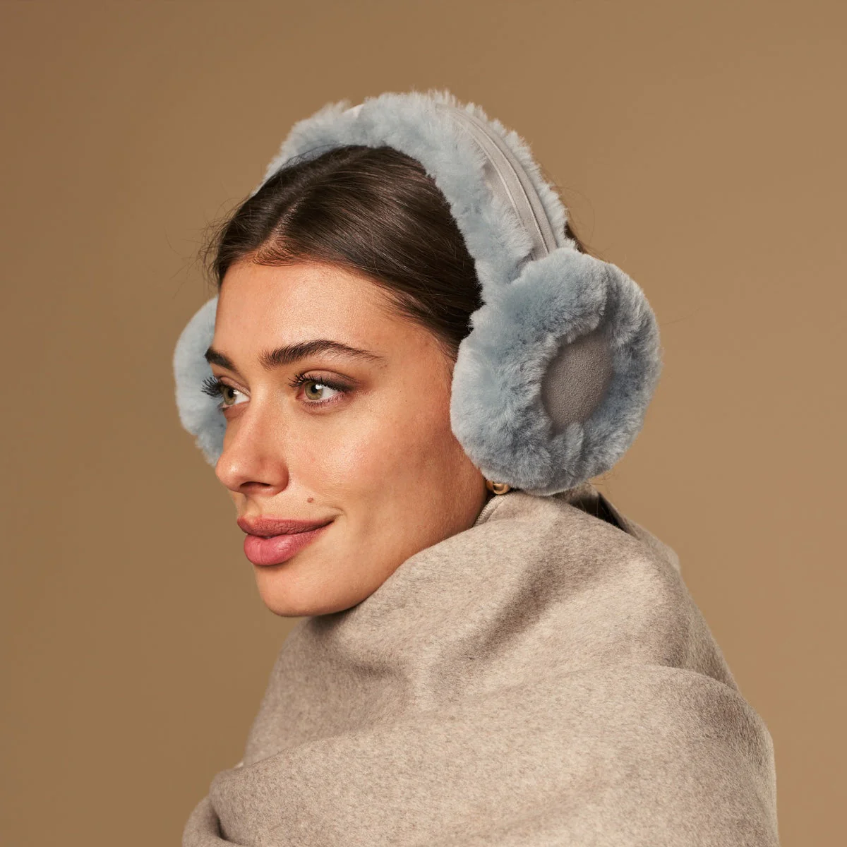Nathaly (grey) – Warm and stylish earmuffs from natural sheepskin and suede - Image 5