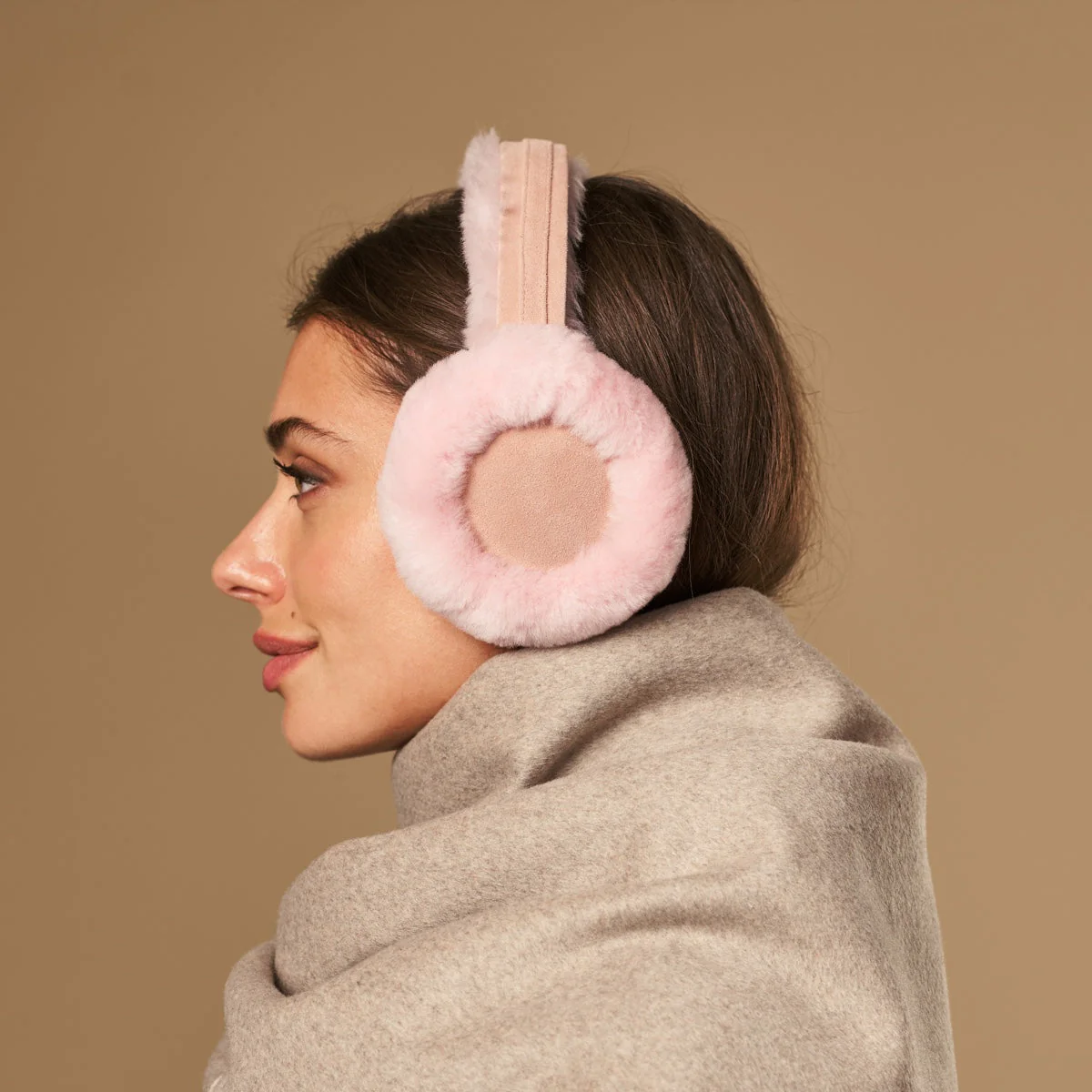 Nathaly (pink) – Warm and stylish earmuffs from natural sheepskin and suede - Image 6