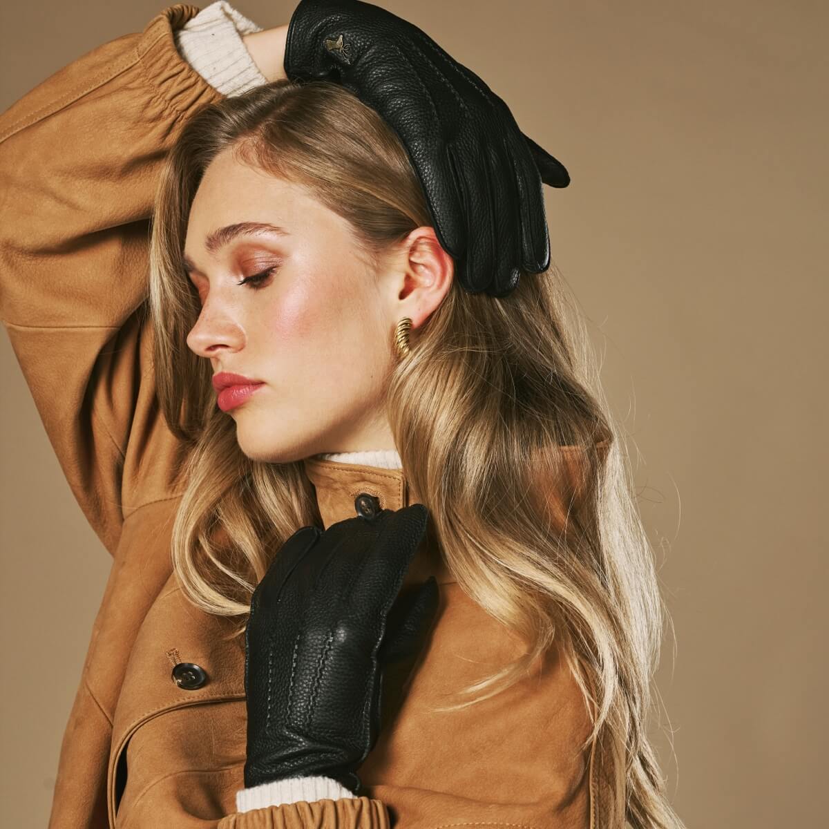 Sienna (black) – Luxurious American deerskin leather gloves with pure cashmere lining - Image 6