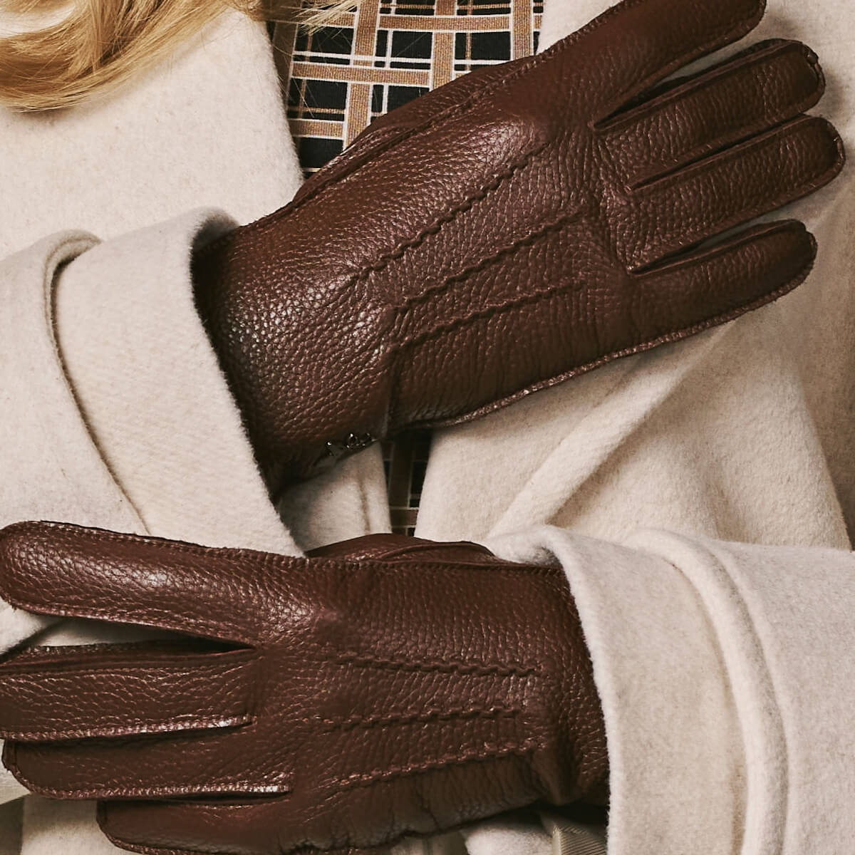 Sienna (brown) – Luxurious American deerskin leather gloves with pure cashmere lining - Image 6